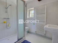 Maison dans les bois à JAS : 5 pièces 105 m2 sur 1054 m2 — photo 4