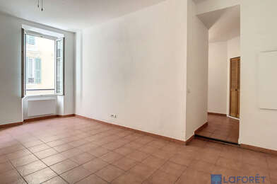 Appartement 3 pièces 1162 €