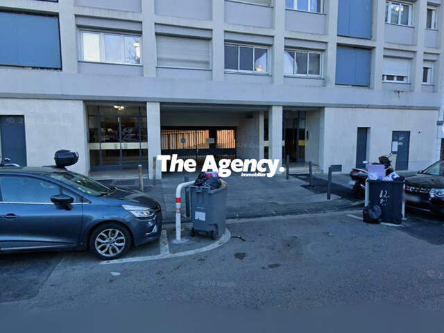 GARAGE MIREILLE LAUZE — photo du bien