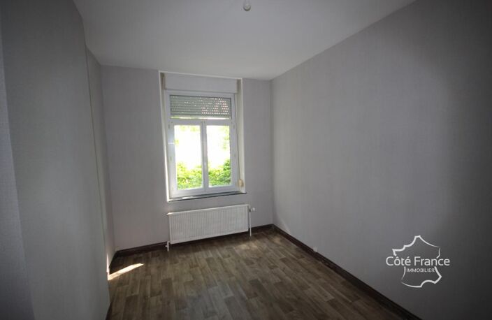 GIVET Immeuble de rapport 3 appartements, proche du centre-v — photo 2
