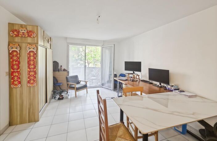 EXCLUSIVITÉ MANOSQUE – T2 avec balcon et 2 stationnements – Idéal premier achat ou investissement — photo 3