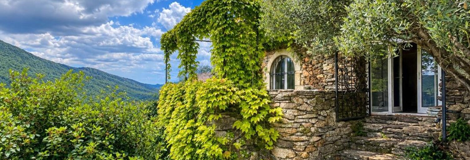 Maison 3 Pièces 65 m² à vendre à Saint-Mélany (07260)