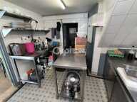 IMMEUBLE ET FOND DE COMMERCE A VENDRE — photo 4