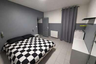 Appartement 3 pièces 790 €