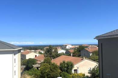 Appartement 3 pièces 890 €