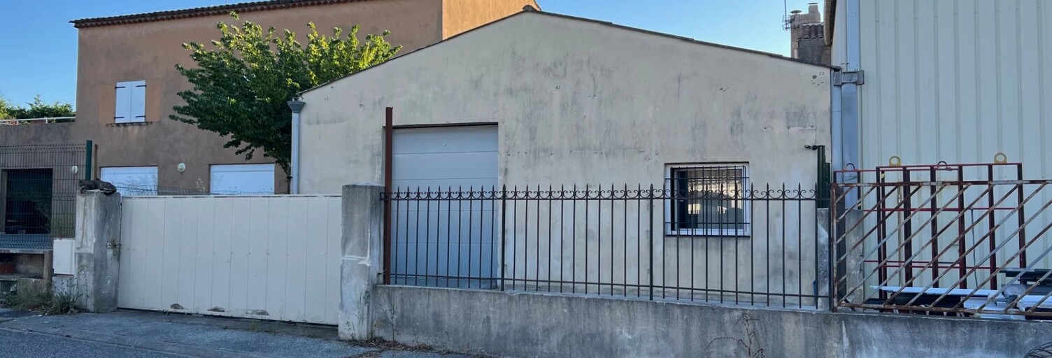 Commerce  130 m² à louer à Cogolin (83310)