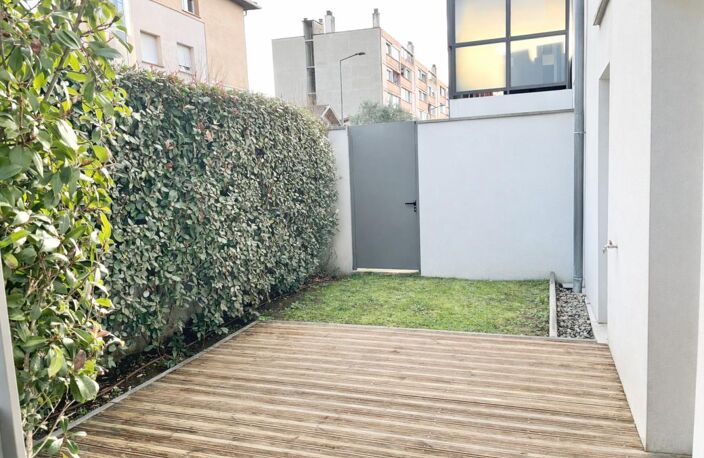 GUILHEMERY - T3 avec terrasse/jardin et parking — photo 4