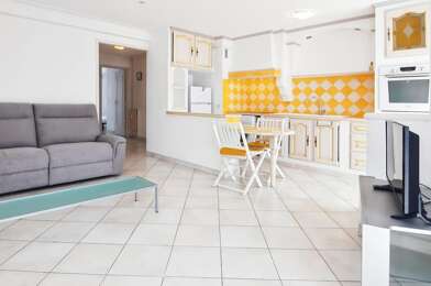 Appartement 3 pièces 240000 €