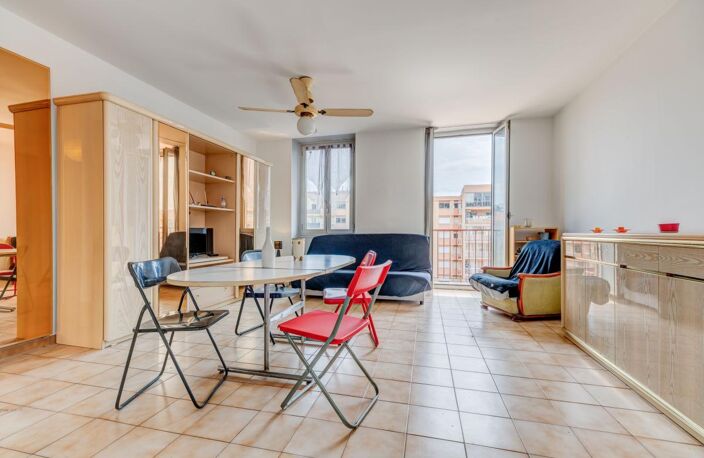 Appartement À Vendre — photo 2