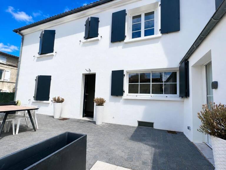 Maison À Vendre — photo 1