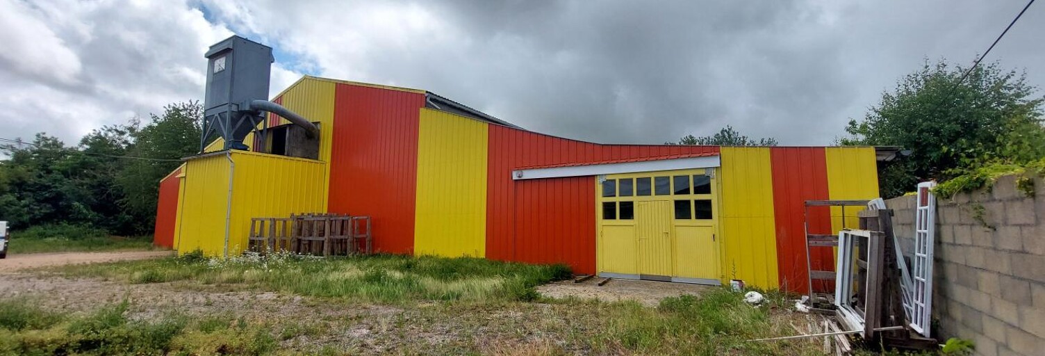 Bureau  1055 m² à vendre à Sacquenville (27930)