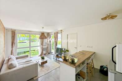 Appartement 2 pièces 877 €