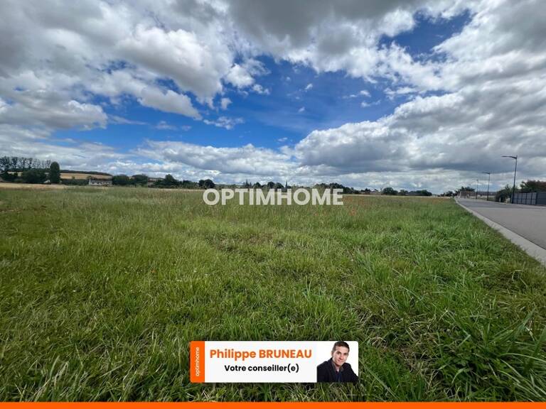Terrain situé sur la commune de Fains — photo 1