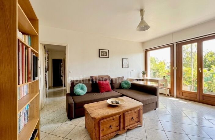 À vendre 3 pièces, le Plessis-Bouchard, 2 Chambres, balcon, cave, proche gare — photo 3