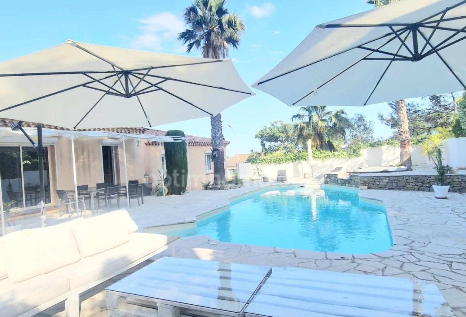 VILLA AVEC PISCINE LAGON! — photo 1