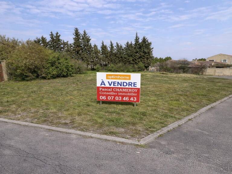 CAVAILLON (84) - LES HAUTES FERRAILLES | Belle parcelle de terrain à bâtir d'une superficie de 886 m² — photo 1