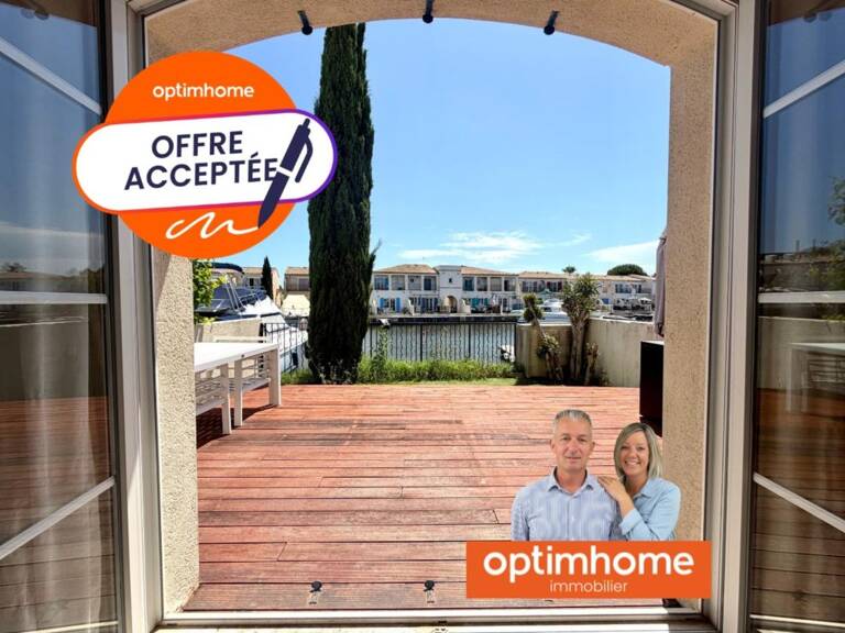 AIGUES-MORTES – MARINA D'EXCEPTION AVEC POSTE D'AMARRAGE 12 x 6 m, GARAGE ET VUE SUR LE BASSIN — photo 1