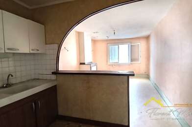 Immeuble  89000 €
