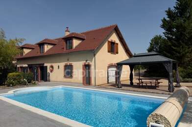 Maison 10 pièces 599000 €