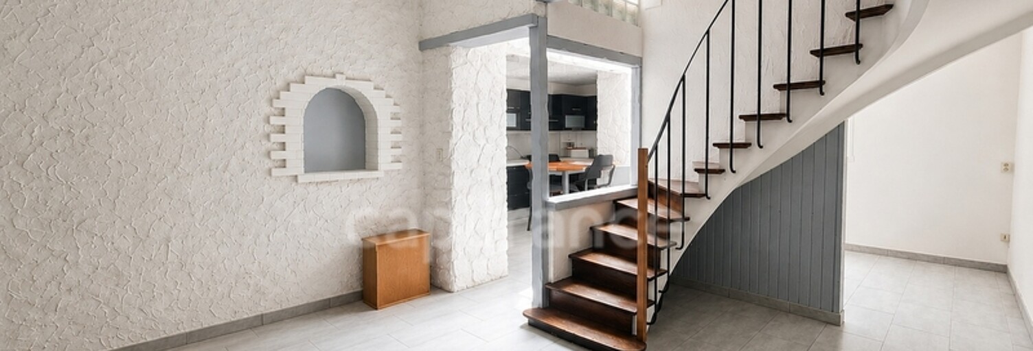 Maison 7 Pièces 228 m² à vendre à Chéroy (89690)