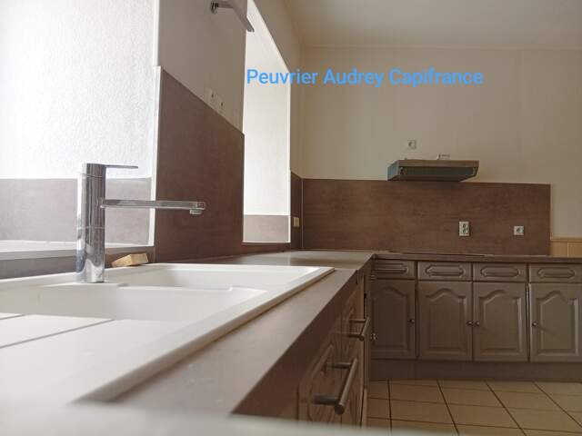Maison de ville 5 pièces a vendre — photo du bien