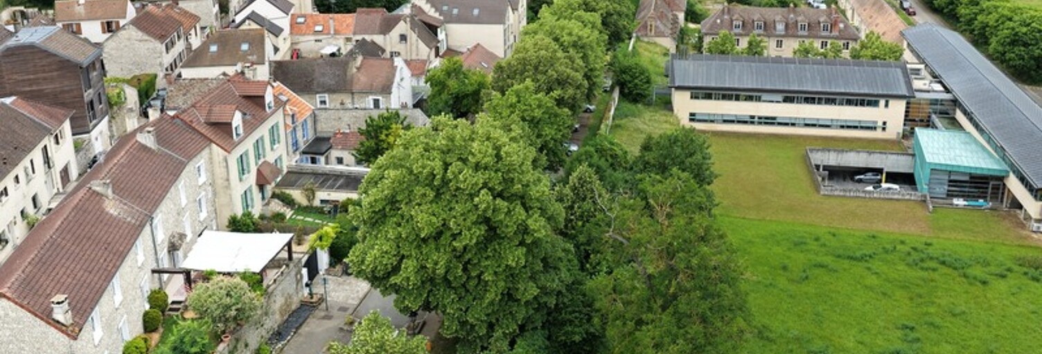 Maison 8 Pièces 227 m² à vendre à Thiverval-Grignon (78850)