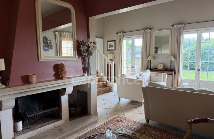 Maison à vendre 9 pièces GY L'EVEQUE (89) Propriété de caractère de 185 m2 4 chambres plus bureau   Terrain — photo 4
