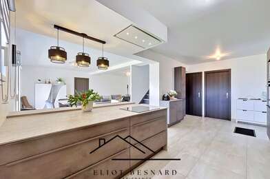 Maison 4 pièces 395000 €