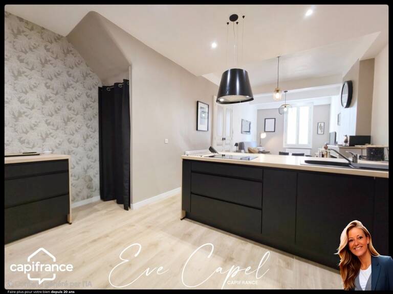 Maison à vendre 4 pièces PEZENAS (34), Coeur Historique proche place de la République - Entièrement rénovée + Garage en location — photo 1