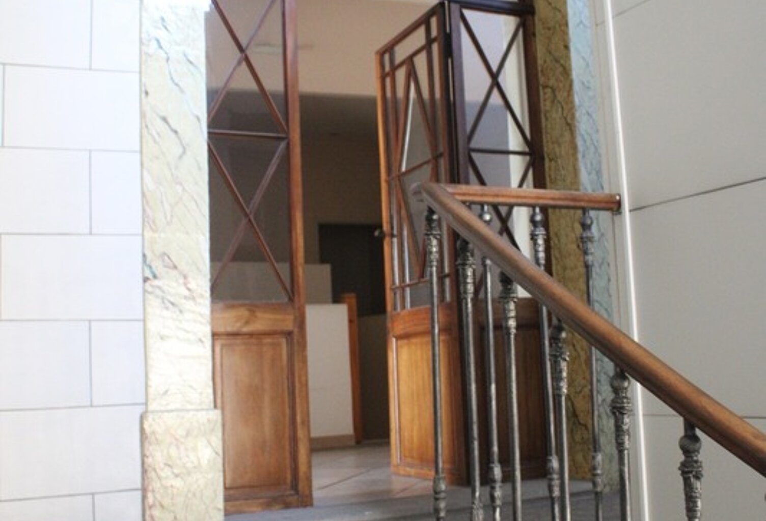 Studio 35 m² à Lunel – Fort potentiel à personnaliser — photo 1