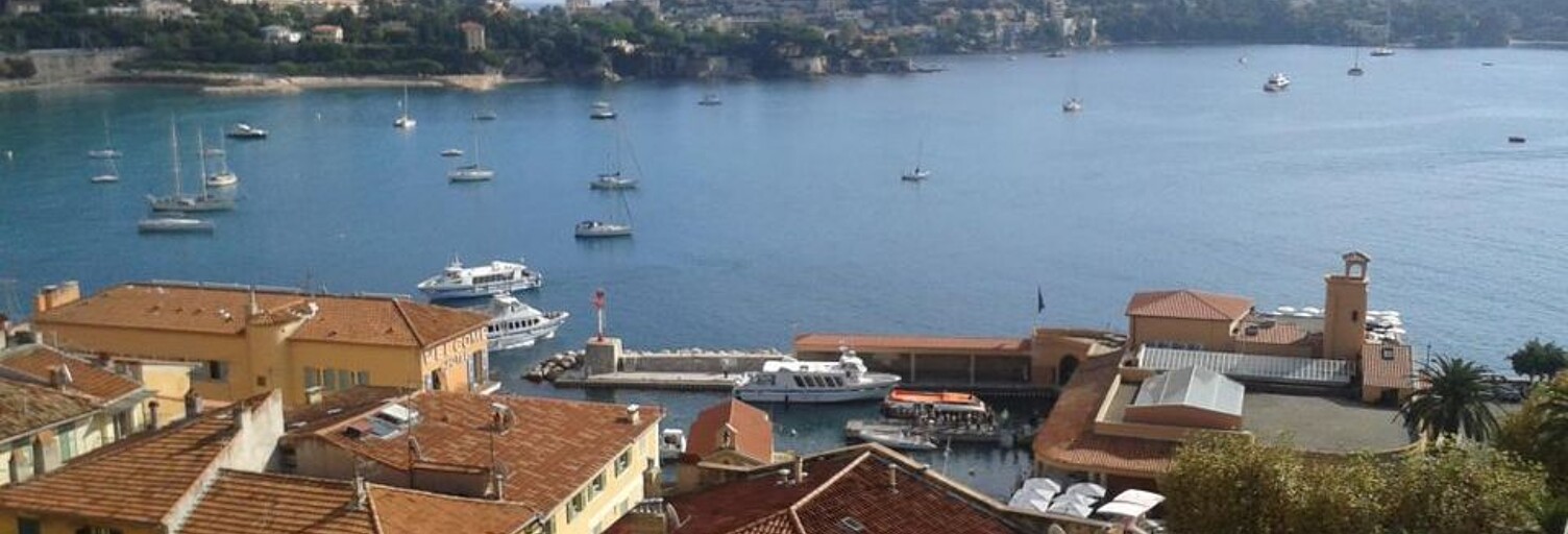 Appartement 3 Pièces 65 m² à louer à Villefranche-sur-Mer (06230)