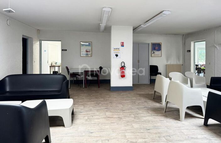 Local professionnel — photo 3