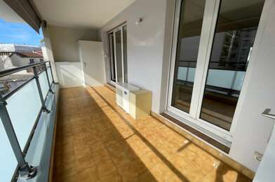 Appartement 4 pièces 1863 €
