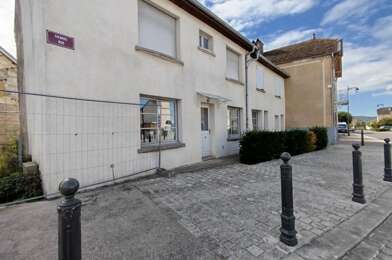 Maison  78000 €
