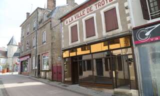 Commerce 2 Pièces 100 m² à vendre à Luzy (58170)