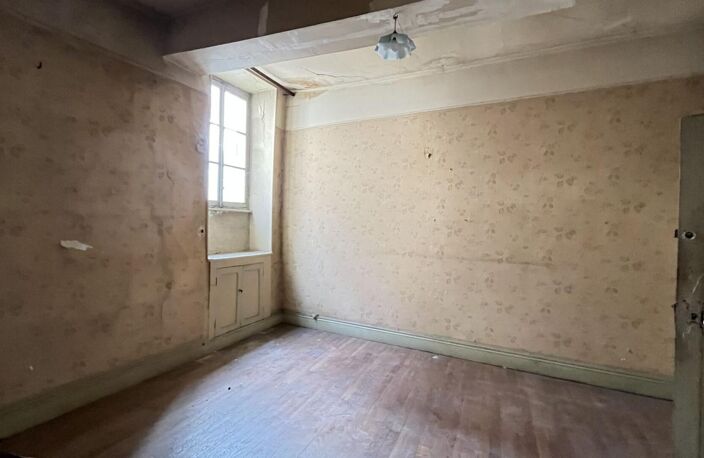Petit immeuble en centre bourg — photo 4