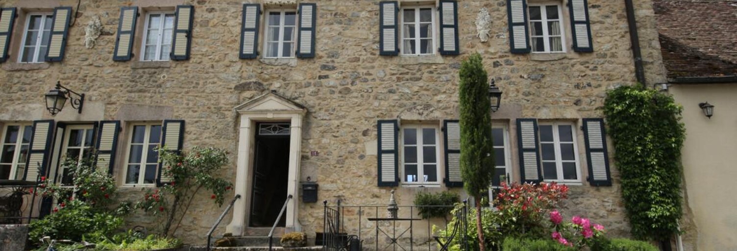 Maison 5 Pièces 150 m² à vendre à Saint-Didier-sur-Arroux (71190)