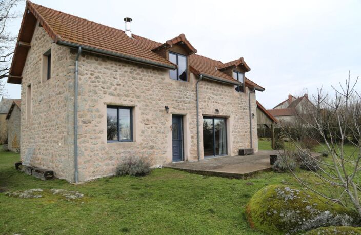 Propriété de 2 ha 78 en situation dominante — photo 4