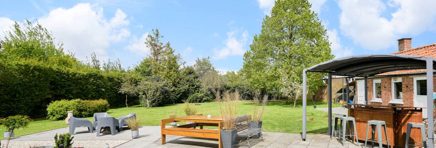 Maison 9 Pièces 390 m² à vendre à Rosult (59230)