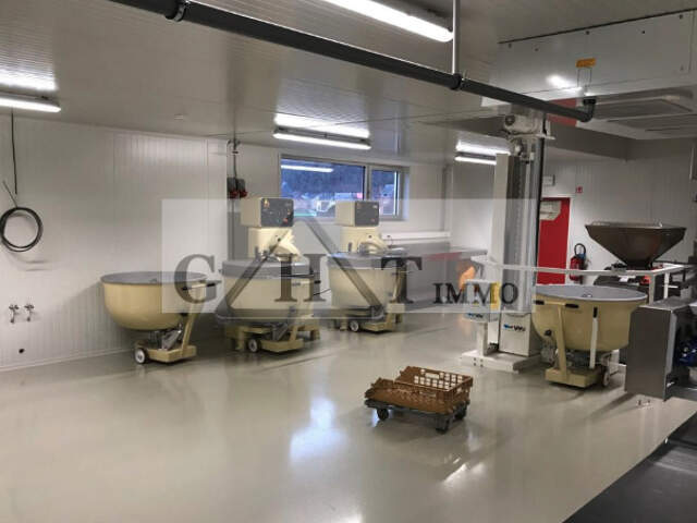 LABORATOIRE ALIMENTAIRE A LOUER DE 1 337 M2 SUR MONTREUIL — photo du bien