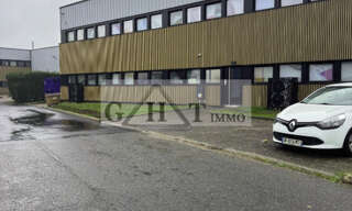 Local industriel  1200 m² à louer à Villeneuve-la-Garenne (92390)