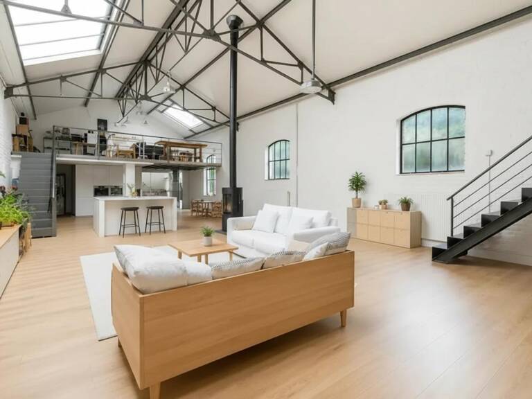 Loft de 5 pièces de 240 m² à Faches-Thumesnil — photo 1