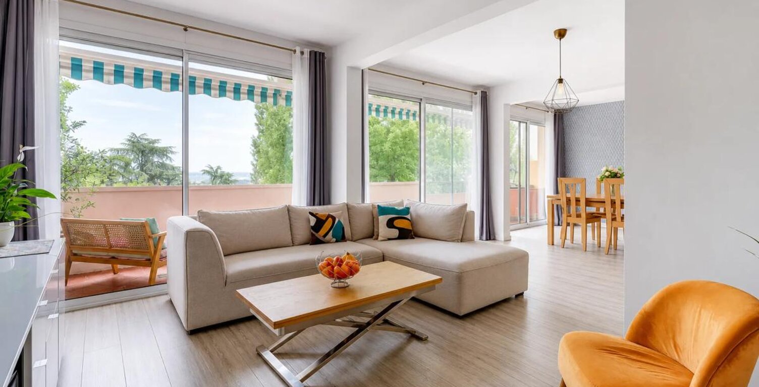 Appartement de 5 pièces de 115 m² à Sainte-Foy-lès-Lyon — photo 1