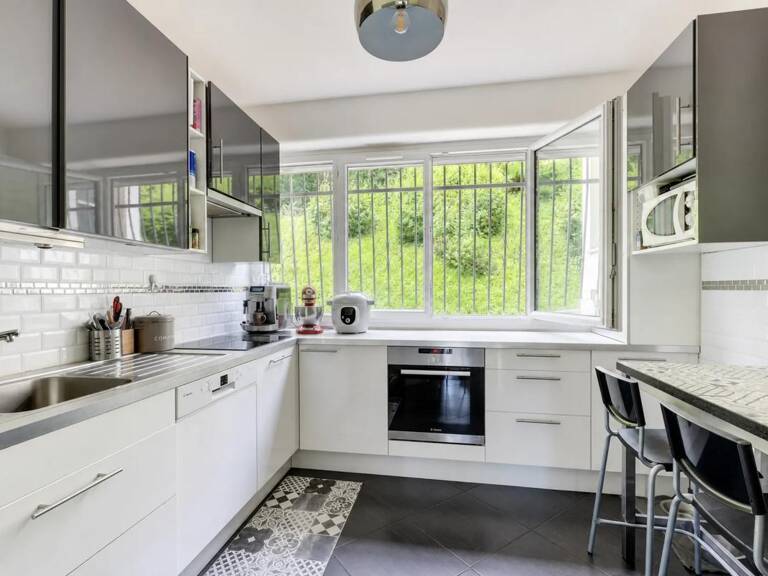Appartement de 5 pièces de 115 m² à Sainte-Foy-lès-Lyon — photo 1