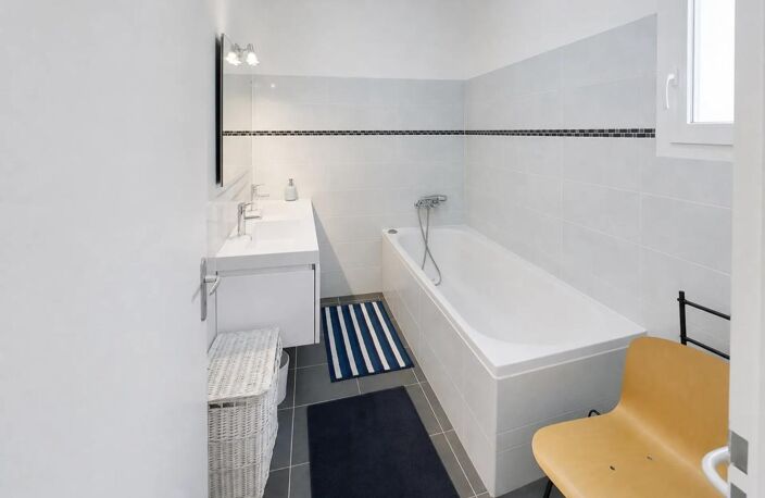 Maison de 4 pièces de 105 m² à Lully — photo 4