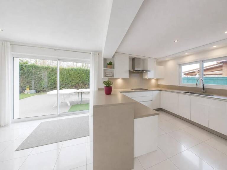 Maison de 4 pièces de 105 m² à Lully — photo 1