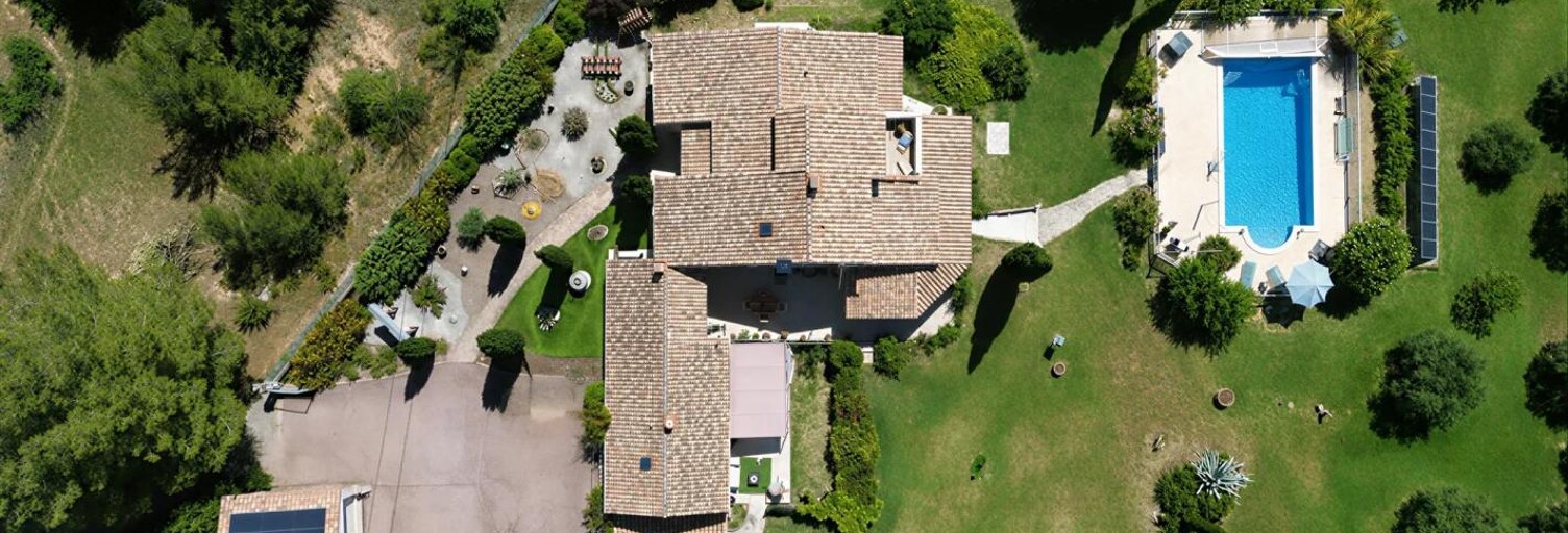 Maison 6 Pièces 220 m² à vendre à Pourrières (83910)