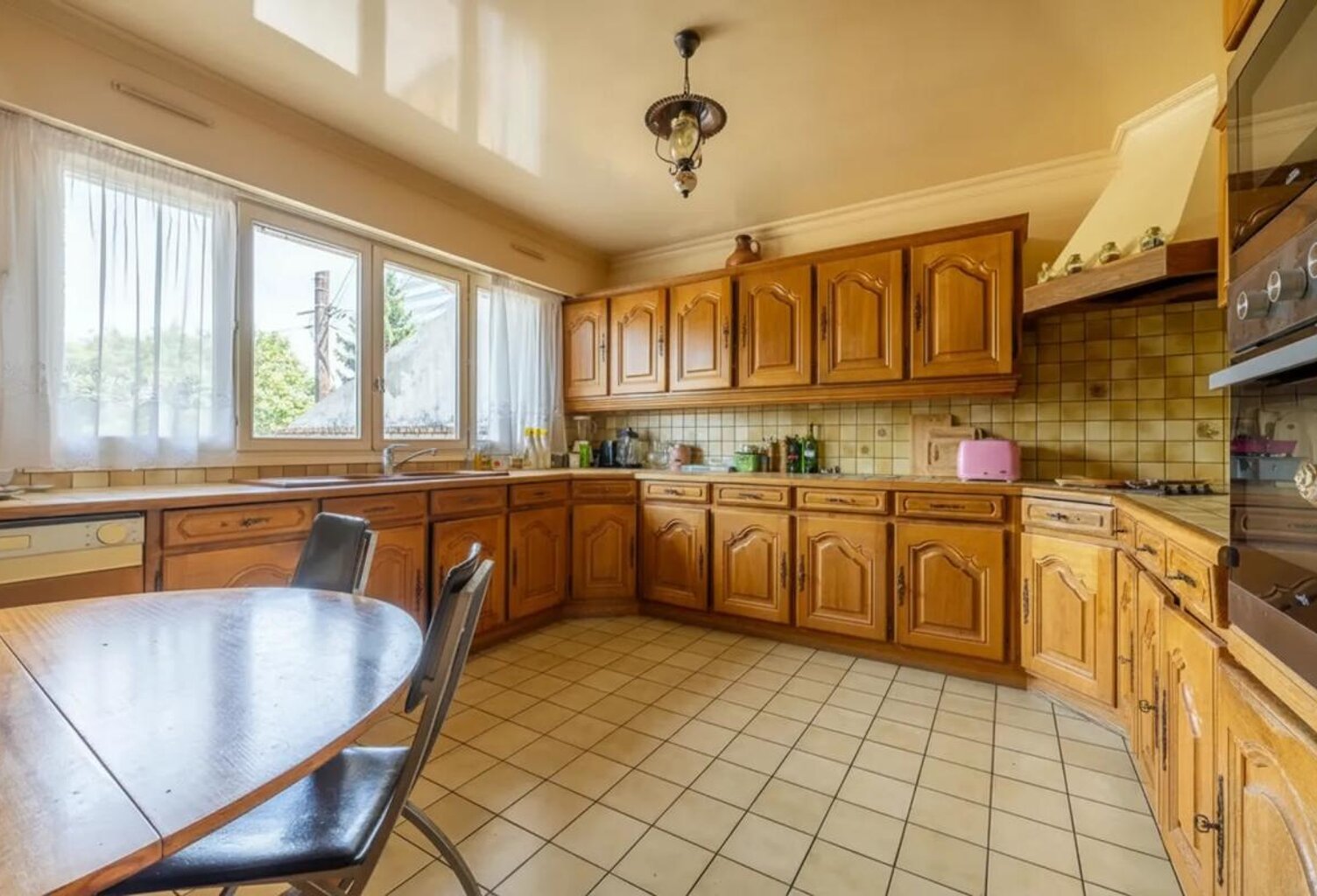 Maison de 9 pièces de 450 m² à Noisy-le-Sec — photo 1