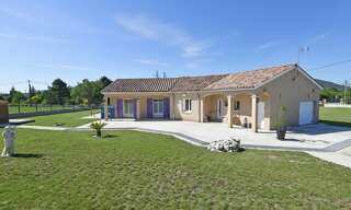Maison 5 Pièces 119 m² à vendre à Saint-Remèze (07700)