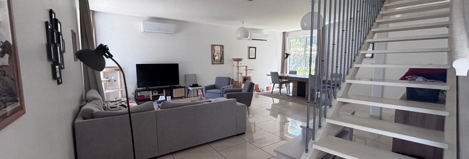Maison 5 Pièces 152 m² à louer à Lescar (64230)